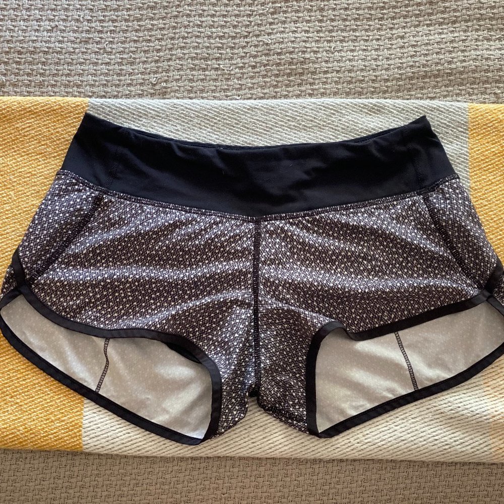 Lululemon Running Shorts - Size 4